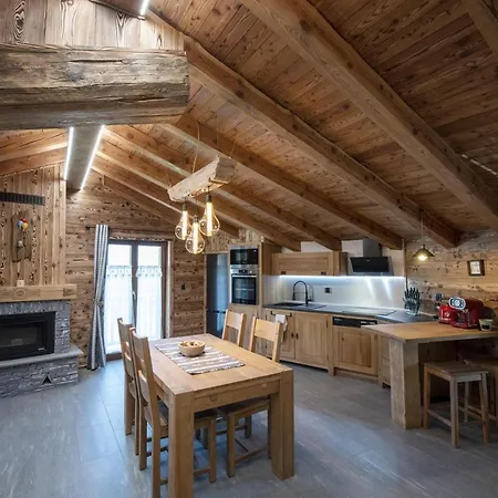 Les Tours Apartment